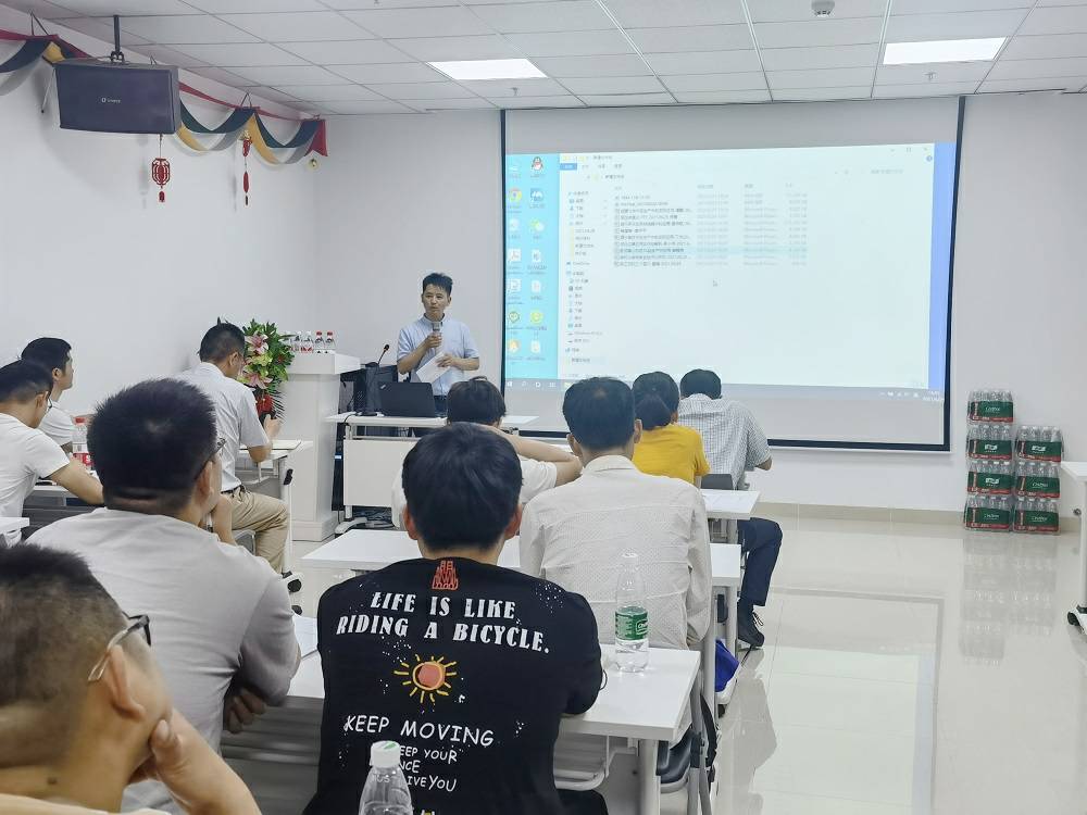 1625468117.jpg 太原陆强环保材料开发有限公司药业技术交流会 (3) - 副本.jpg